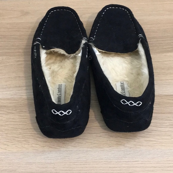Premium Comfort Shoes Soft Black Slippers Clean Poshmark